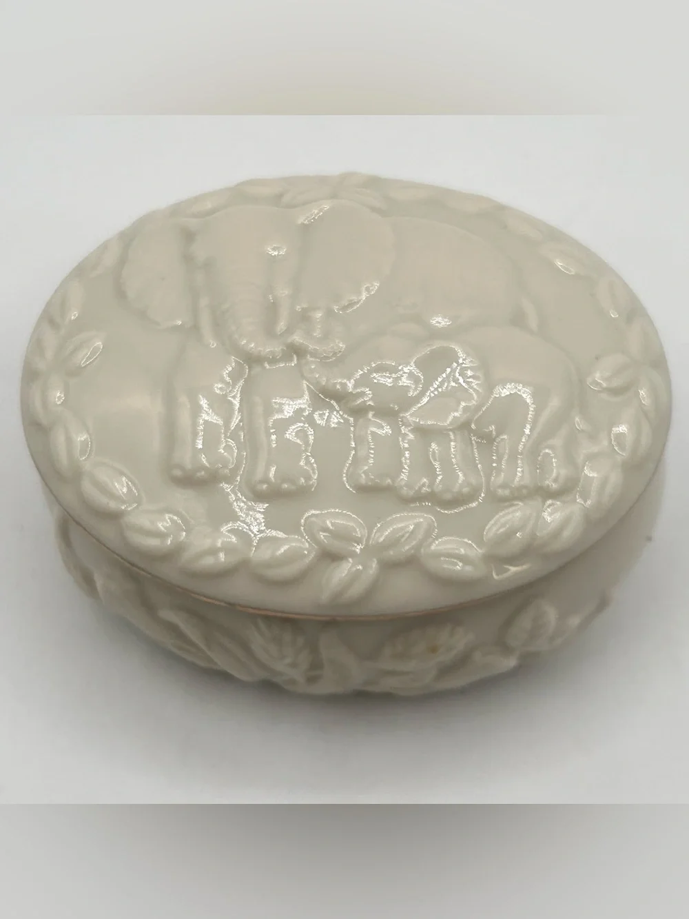 Lenox Tender Love Keepsake Box Elephants Raised Embossed Pattern Ceramic Ivory